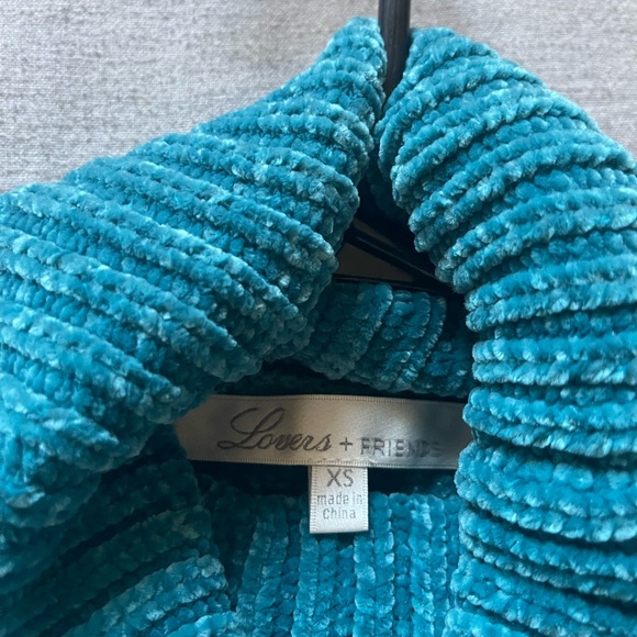 Revolve sweater: Lovers and friends. Size XS. Like New! - Picture 6 of 7